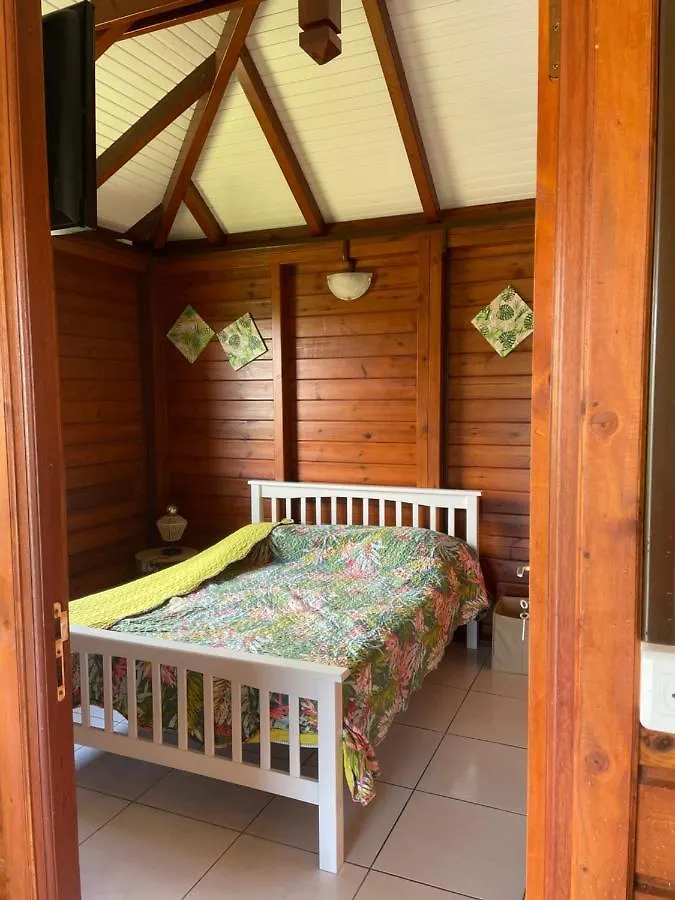 Bungalow A La Campagne Sainte-Anne  Daire Sainte-Anne (Grande-Terre)