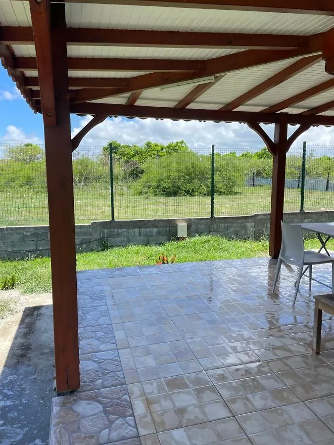 Bungalow A La Campagne Sainte-Anne  Sainte-Anne (Grande-Terre)